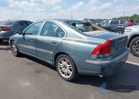 2004 Volvo S60 2.5T from USA, damaged, VIN YV1RS59V842327683